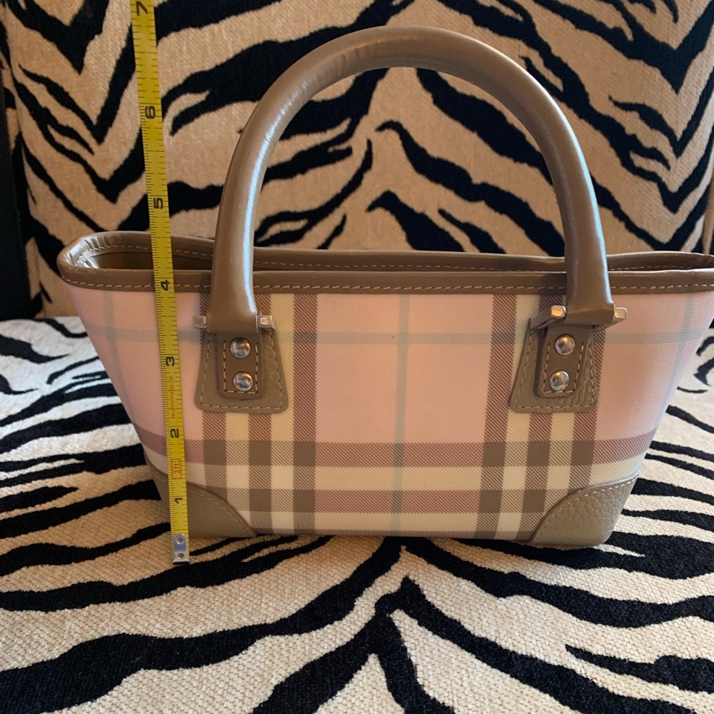 Authentic Burberry nova check baguette mini tote